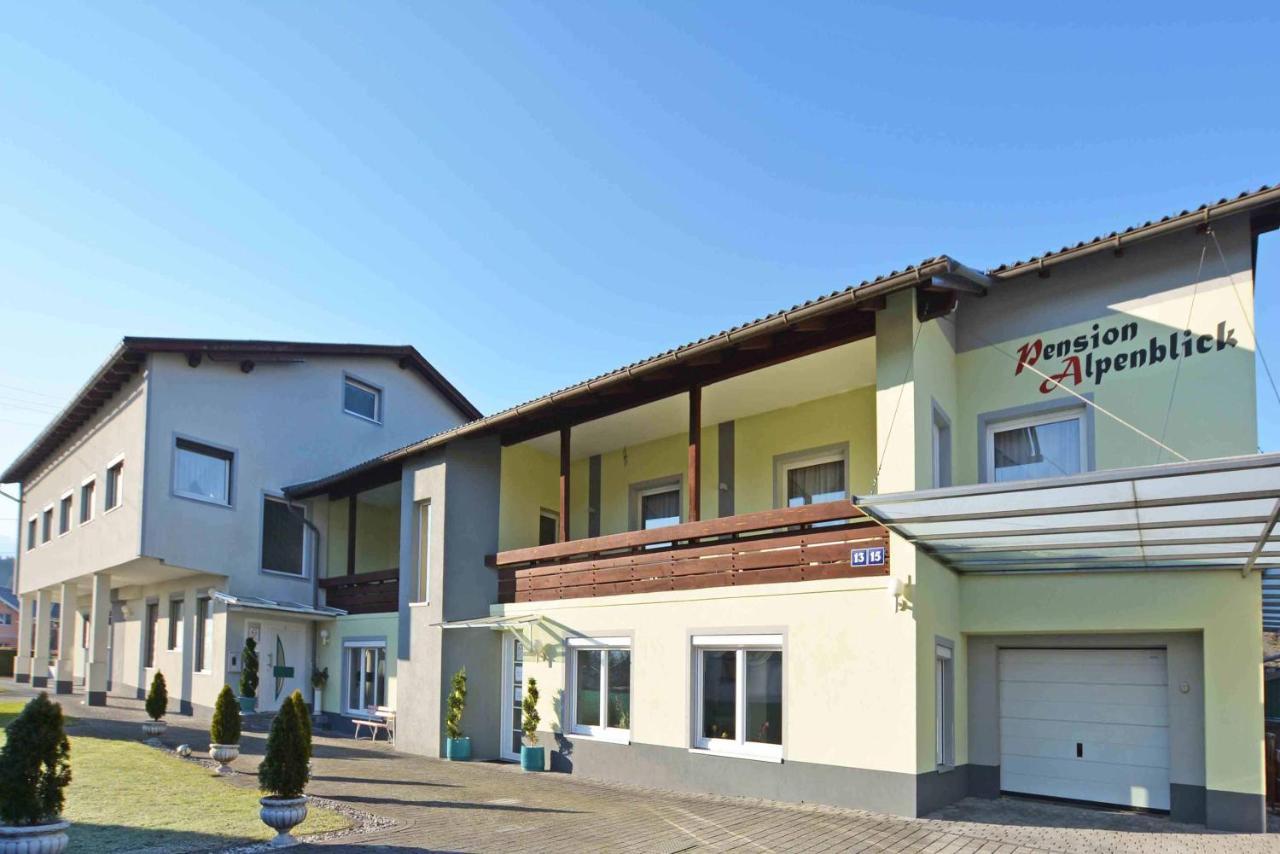 Gemuetliches Apartment In Ruhelage Villach Kültér fotó