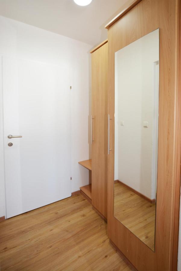 Gemuetliches Apartment In Ruhelage Villach Kültér fotó
